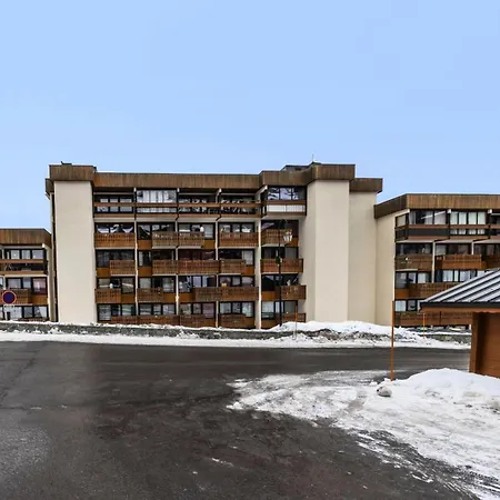 Neves - Location: Joli Pour 4 Personnes, Etage Eleve, Balcon Ensoleille, Dans Un Quartier Anime