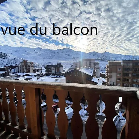 Neves - Location: Joli Pour 4 Personnes, Etage Eleve, Balcon Ensoleille, Dans Un Quartier Anime 아파트 *