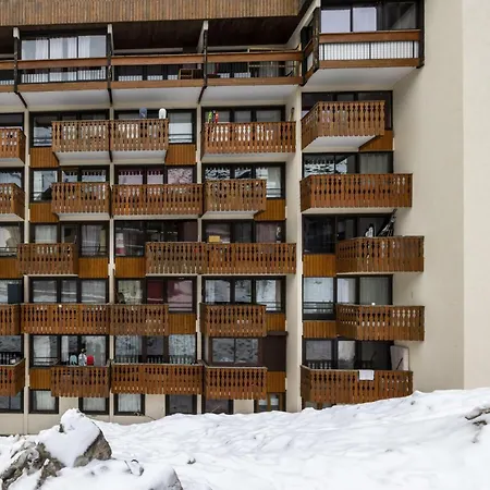 Apartment Neves - Location: Joli Pour 4 Personnes, Etage Eleve, Balcon Ensoleille, Dans Un Quartier Anime